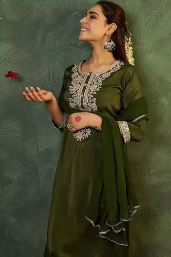Women Ethnic Motifs Embroidered Regular Thread Work Kurta with Trousers & With Dupatta