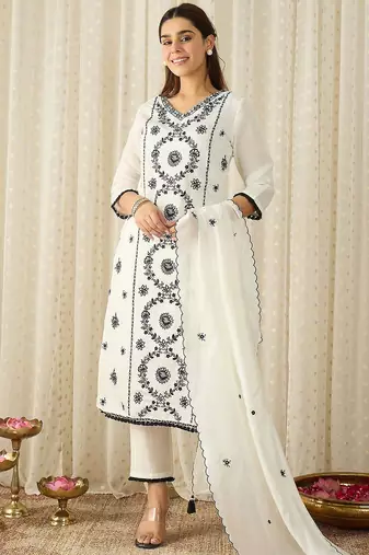 Women Ethnic Motifs Embroidered Regular Thread Work Kurta with Trousers & With Dupatta