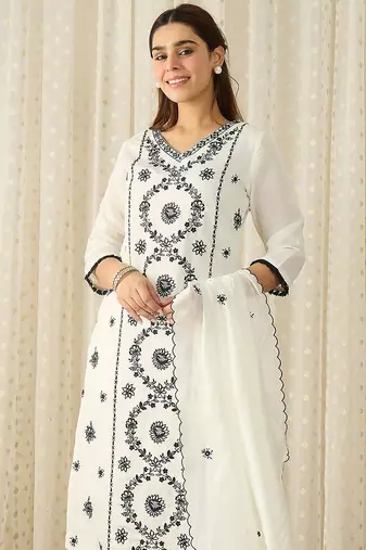 Women Ethnic Motifs Embroidered Regular Thread Work Kurta with Trousers & With Dupatta
