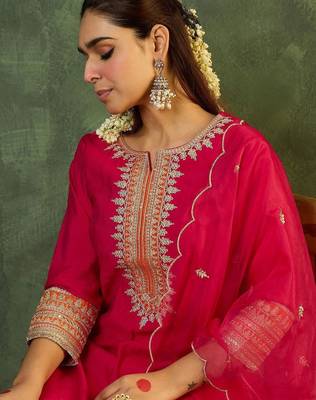 Women Ethnic Motifs Embroidered Regular Kurta with Trousers & With Dupatta 2