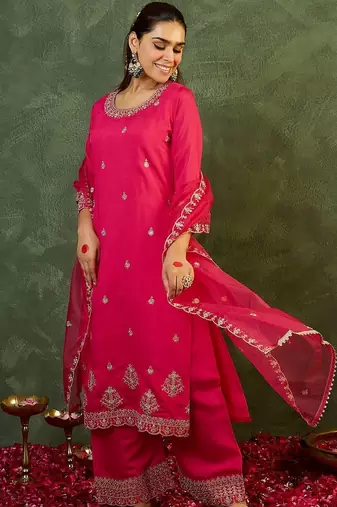 Women Ethnic Motifs Embroidered Regular Thread Work Kurta with Trousers & With Dupatta