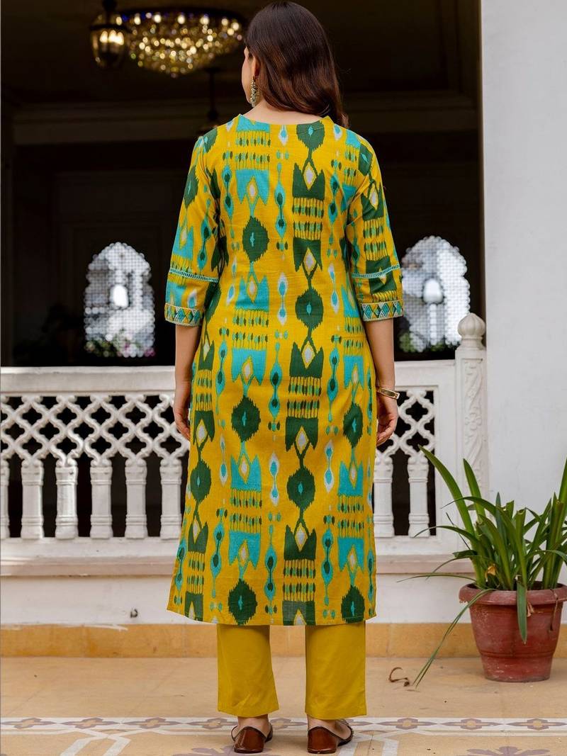 Women Ethnic Motifs Printed Regular Pure Cotton Kurta with Trousers & With Dupatta