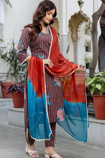 Women Printed Regular Beads and Stones Pure Cotton Kurta with Trousers & With Dupatta