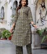 Women Ethnic Motifs Printed Regular Pure Cotton Kurta with Trousers