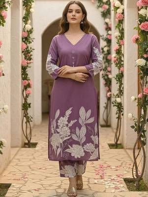 Women Floral Printed Regular Pure Cotton Kurta with Trousers 6