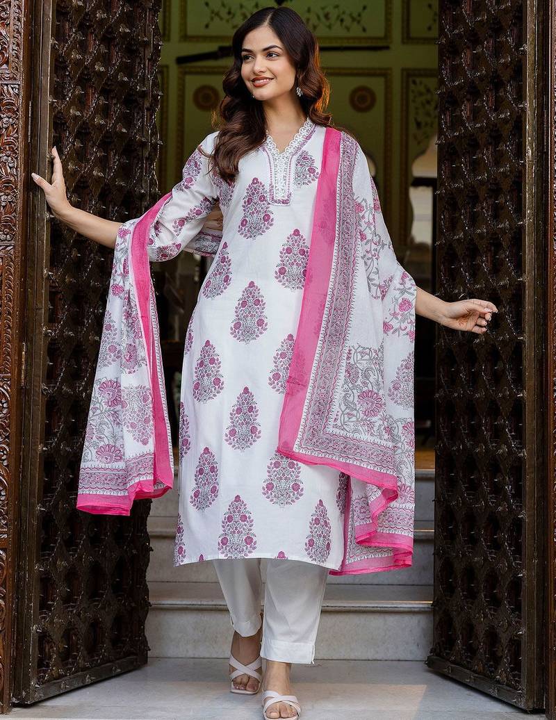 Women Ethnic Motifs Printed Regular Pure Cotton Kurta with Trousers & With Dupatta