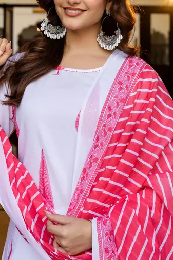 Women Ethnic Motifs Printed Regular Pure Cotton Kurta with Trousers & With Dupatta