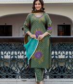 Women Printed Regular Pure Cotton Kurta with Trousers & With Dupatta
