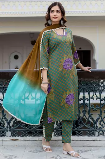 Women Printed Regular Pure Cotton Kurta with Trousers & With Dupatta
