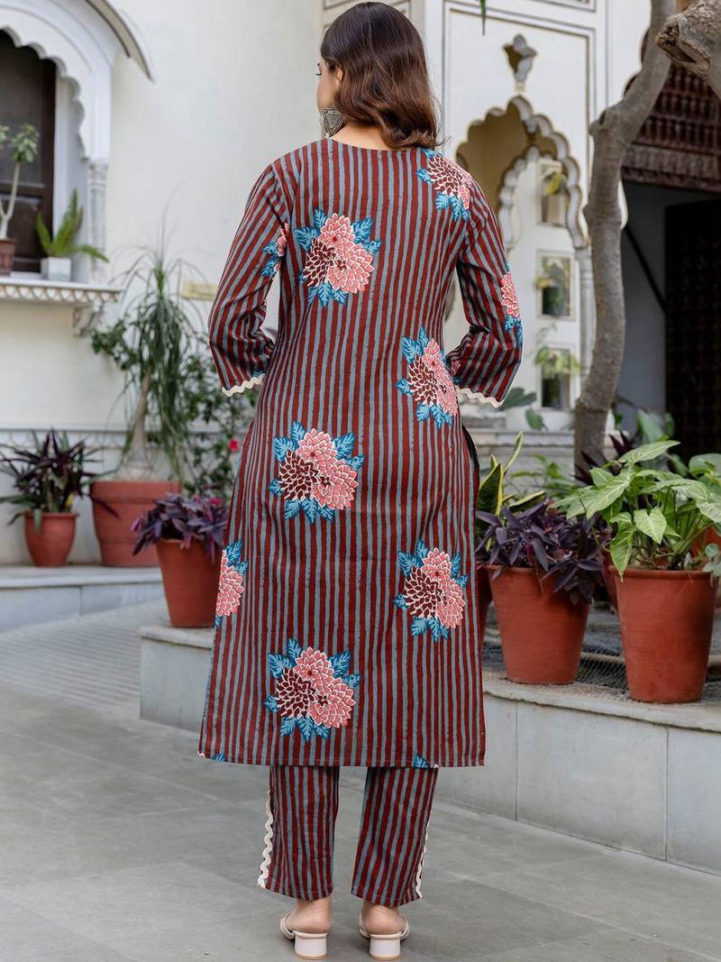 Women Printed Regular Pure Cotton Kurta with Trousers & With Dupatta