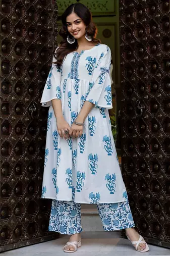 Women Floral Printed Tiered Pure Cotton Kurta with Palazzos