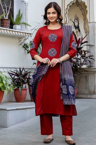 Women Ethnic Motifs Embroidered Regular Thread Work  Cotton Kurta with Trousers & With Dupatta