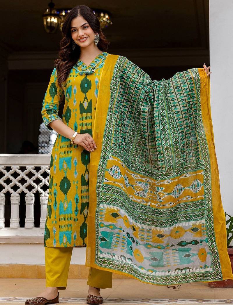 Women Ethnic Motifs Printed Regular Pure Cotton Kurta with Trousers & With Dupatta