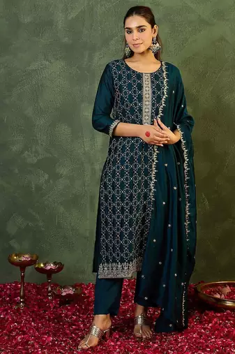 Ethnic Motifs Embroidered Regular Thread Work Kurta with Trousers & Dupatta