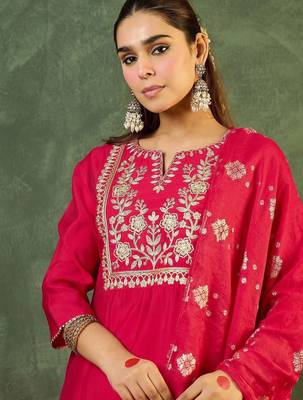 Women Ethnic Motifs Embroidered Regular Thread Work Kurta with Trousers & With Dupatta 2