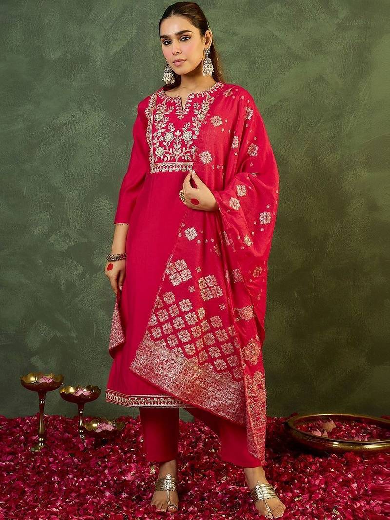 Women Ethnic Motifs Embroidered Regular Thread Work Kurta with Trousers & With Dupatta