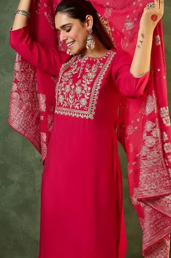 Women Ethnic Motifs Embroidered Regular Thread Work Kurta with Trousers & With Dupatta