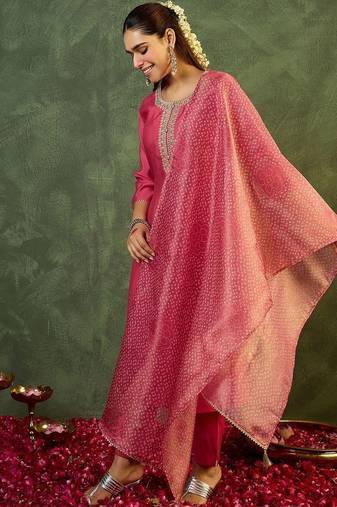 Women Ethnic Motifs Embroidered Regular Thread Work Kurta with Trousers & With Dupatta