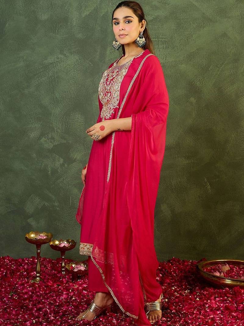 Women Ethnic Motifs Regular Kurta with Trousers & With Dupatta