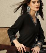 Women Floral Embroidered Regular Thread Work Kurta with Trousers