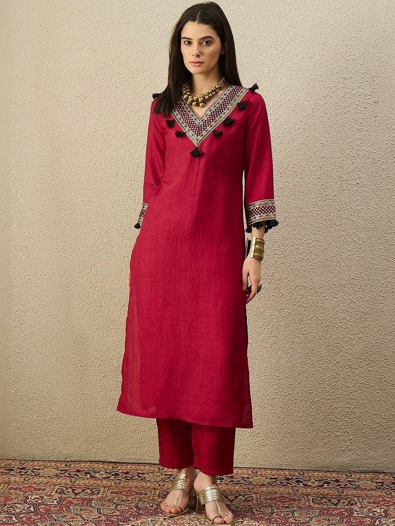 Women Regular Kurta with Trousers