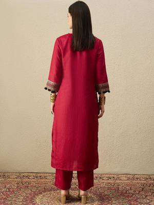Women Regular Kurta with Trousers 5
