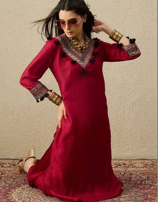 Women Regular Kurta with Trousers 6