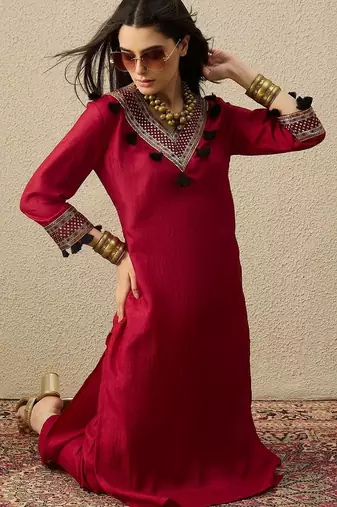Women Regular Kurta with Trousers