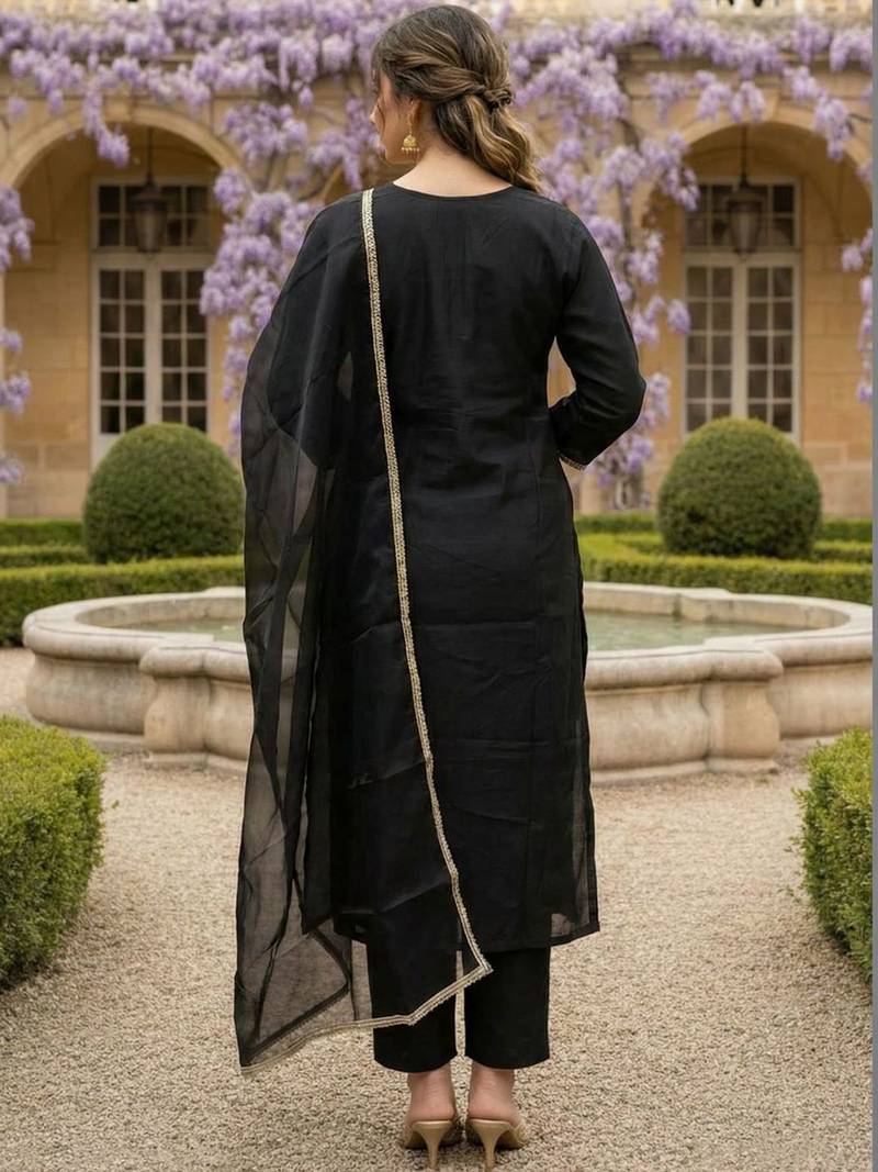 Women Ethnic Motifs Embroidered Regular Thread Work Liva Kurta with Trousers & With Dupatta