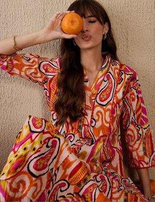 Women Paisley Printed Regular Pure Cotton Kurta with Trousers 5