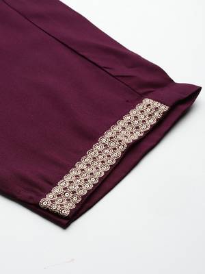 Women Floral Embroidered Regular Thread Work Kurta with Trousers 6