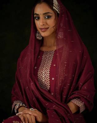 Women Ethnic Motifs Regular Kurta with Trousers & With Dupatta 2