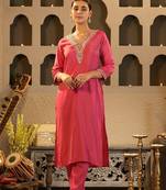 Women Ethnic Motifs Embroidered Regular Kurta with Trousers