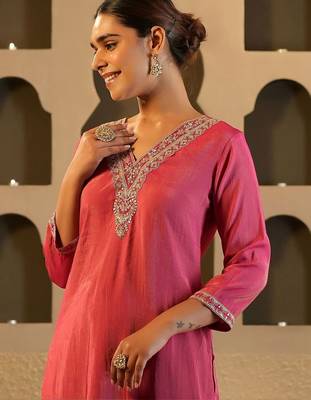 Women Ethnic Motifs Embroidered Regular Kurta with Trousers 5