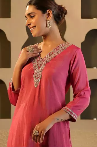 Women Ethnic Motifs Embroidered Regular Kurta with Trousers