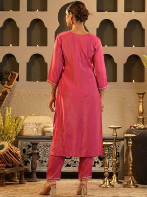 Women Ethnic Motifs Embroidered Regular Kurta with Trousers 6