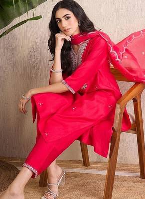 Women Ethnic Motifs Embroidered Regular Thread Work Liva Kurta with Trousers & With Dupatta 1