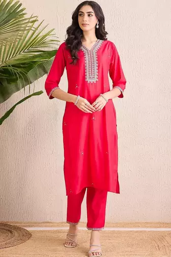 Women Ethnic Motifs Embroidered Regular Thread Work Liva Kurta with Trousers & With Dupatta