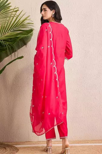 Women Ethnic Motifs Embroidered Regular Thread Work Liva Kurta with Trousers & With Dupatta