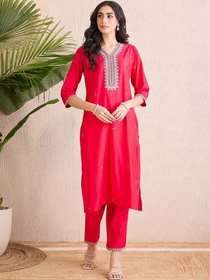 Women Ethnic Motifs Embroidered Regular Thread Work Liva Kurta with Trousers & With Dupatta 5