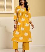 Women Ethnic Motifs Printed Regular Thread Work Pure Cotton Kurta with Trousers