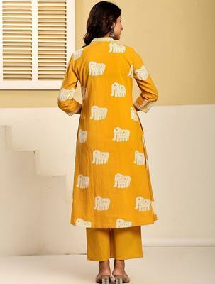 Women Ethnic Motifs Printed Regular Thread Work Pure Cotton Kurta with Trousers 3