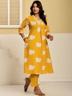 Women Ethnic Motifs Printed Regular Thread Work Pure Cotton Kurta with Trousers 6