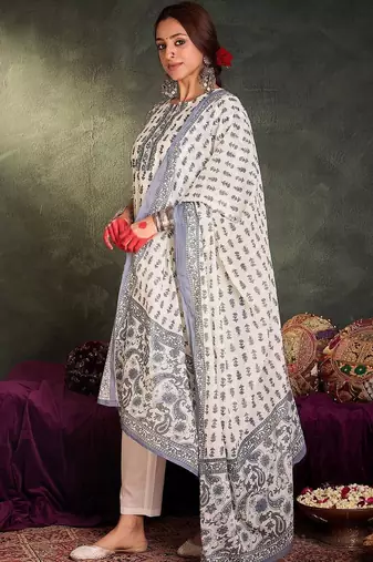 Women Ethnic Motifs Printed Regular Pure Cotton Kurta with Trousers & With Dupatta