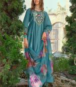 Women Floral Embroidered Regular Thread Work Liva Kurta with Trousers & With Dupatta