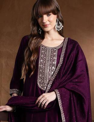 Women Ethnic Motifs Embroidered Panelled Thread Work Kurta with Trousers & With Dupatta 1