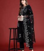 Women Floral Embroidered Regular Thread Work Kurta with Trousers & With Dupatta