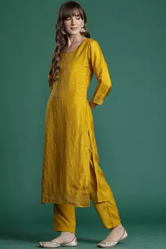 Women Ethnic Motifs Regular Thread Work Kurta with Trousers & With Dupatta