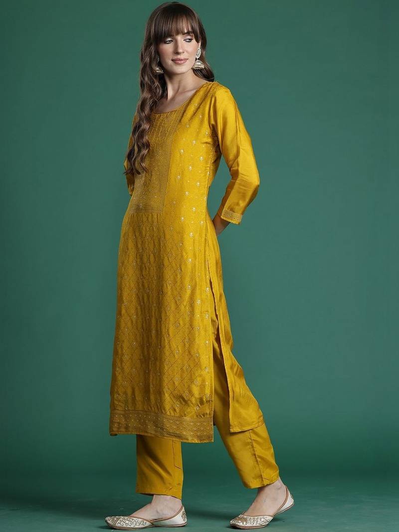 Women Ethnic Motifs Regular Thread Work Kurta with Trousers & With Dupatta