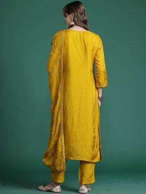 Women Ethnic Motifs Regular Thread Work Kurta with Trousers & With Dupatta 4